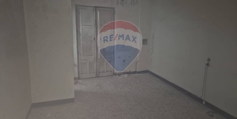 20251204114359-1006328-12