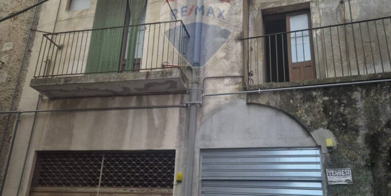 20251204114452-1006328-32