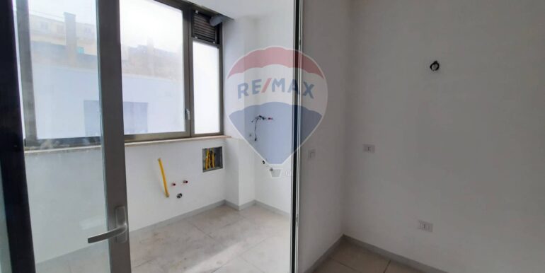 20251204150022-1006405-7