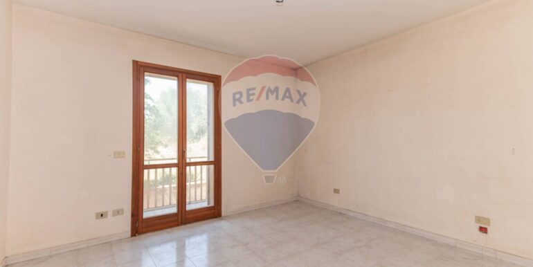 20251204154025-1006415-10