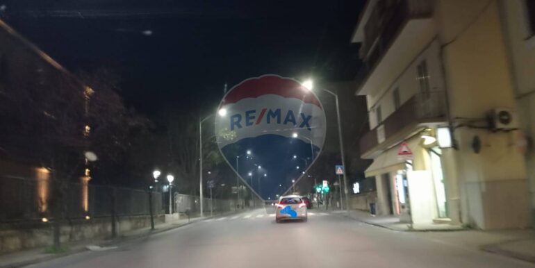 20251204171705-1006452-12