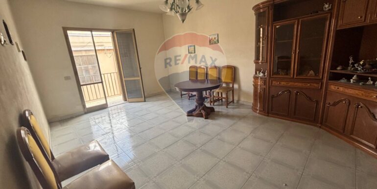 20251204175520-1006399-12