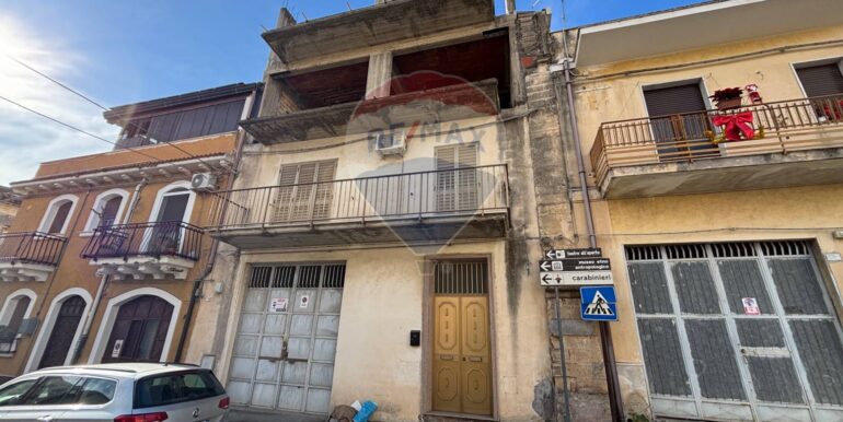 20251204180126-1006399-38