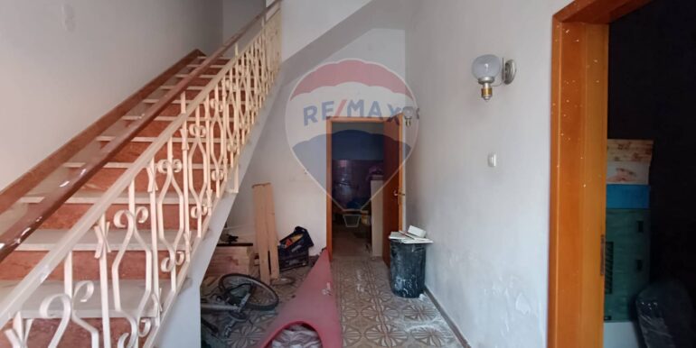 20251204184006-1006485-9