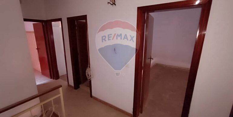 20251204184028-1006485-19