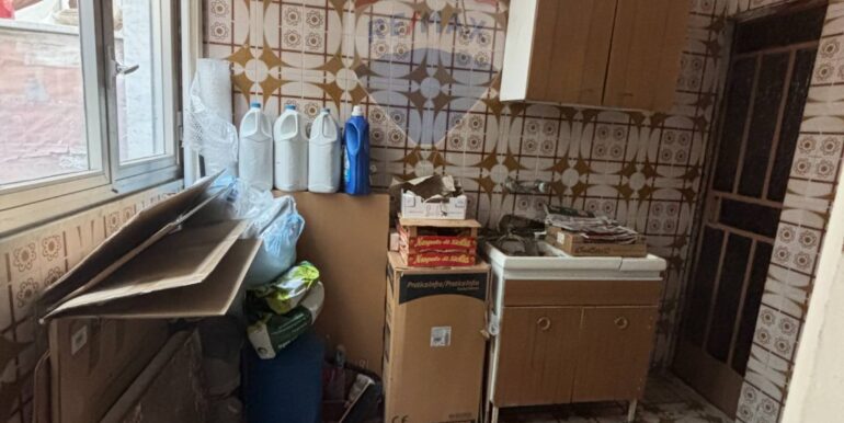 20251204195136-1006504-7