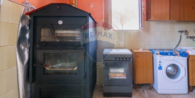 2025120490032-995509-14