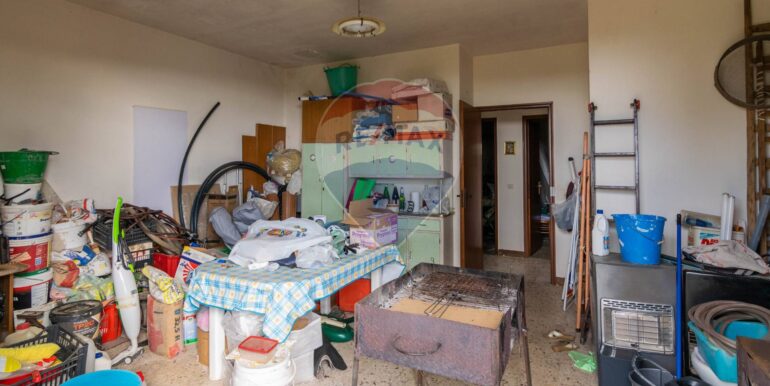 2025120490049-995509-18