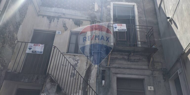 2025120493306-944055-1