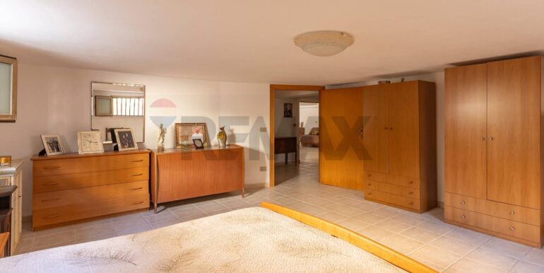 20251205101940-1006535-2