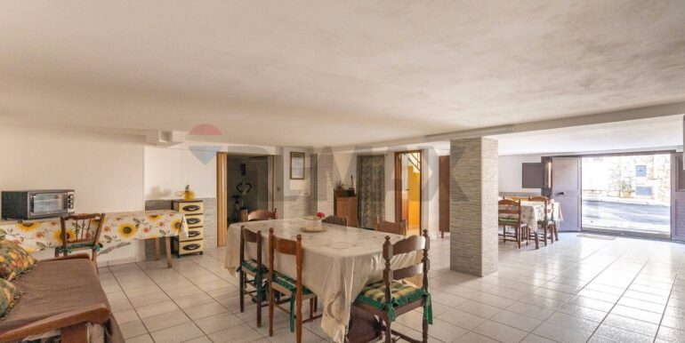 20251205102007-1006535-9