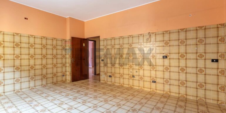 20251205102447-1006535-15