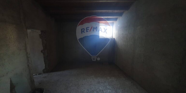 20251205110158-1006549-10