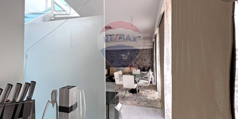 20251205112849-1006562-10