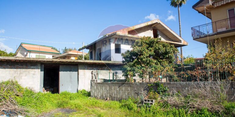 20251205121519-1006577-7