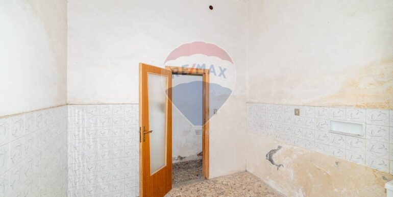 20251205131111-1006590-9