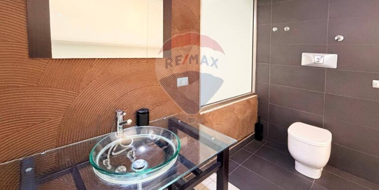 20251205173822-1006630-4