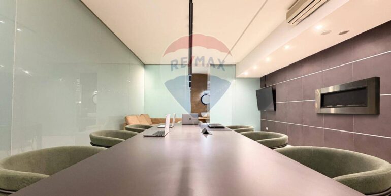 20251205173842-1006630-18