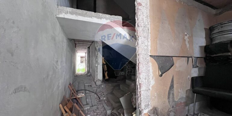 20251205174335-1006628-3