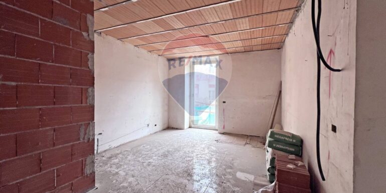 20251205174341-1006628-5