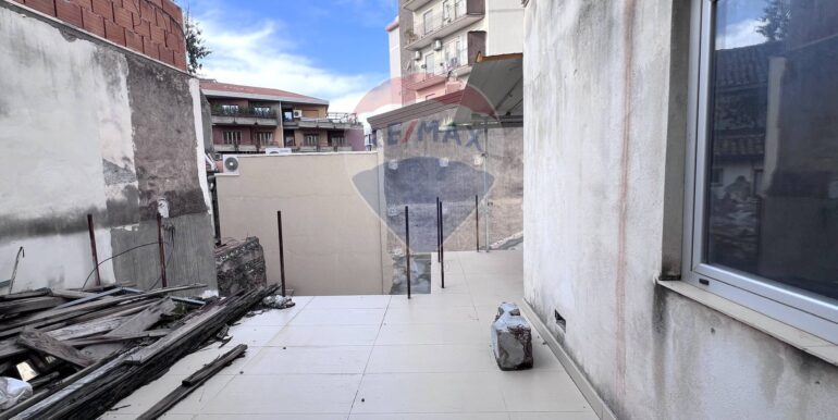 20251205174409-1006628-14