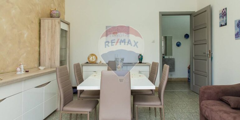 20251205182311-1007668-16