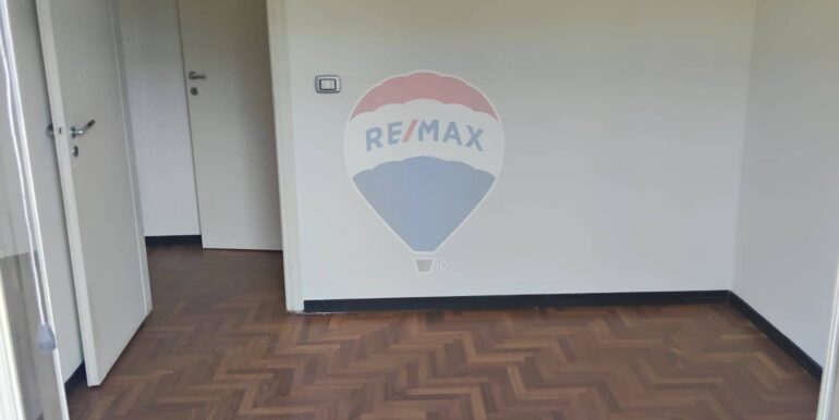 20251205192235-1006265-12