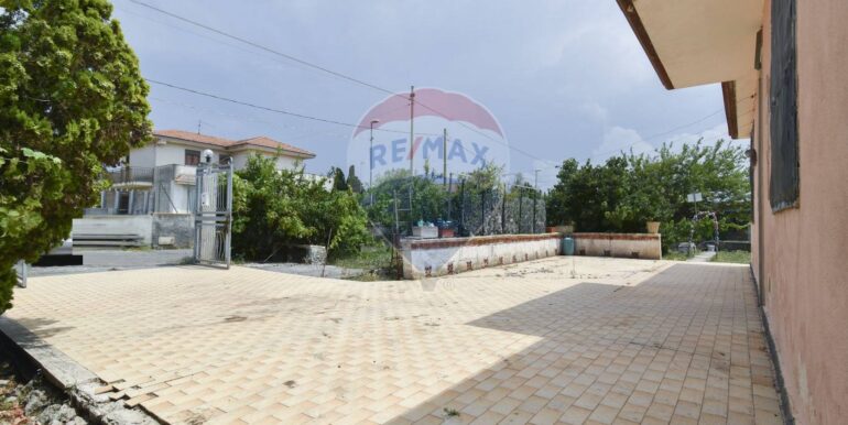 20251205192934-1007679-2