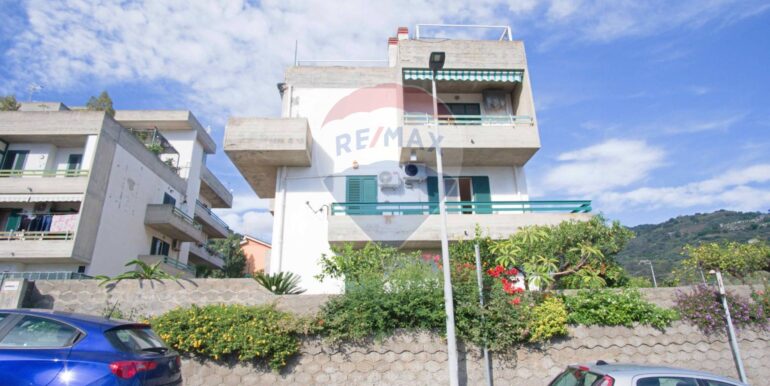 20251205213427-1001447-66