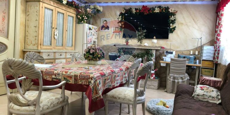 20251206120315-1007889-22