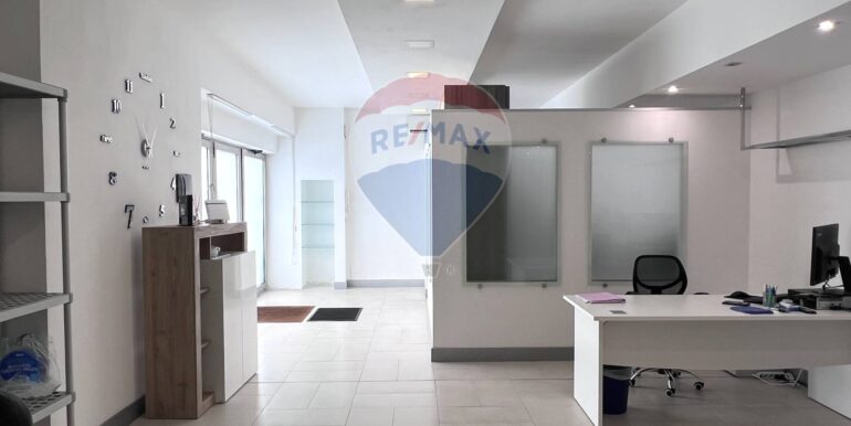 20251206120559-1007652-4