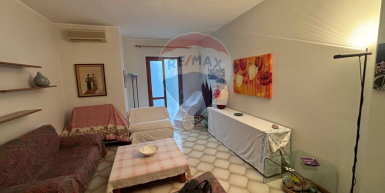 20251206181200-1007914-5