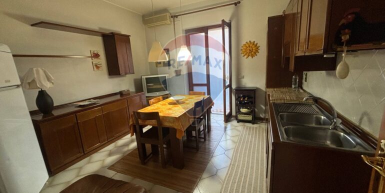 20251206181222-1007914-9