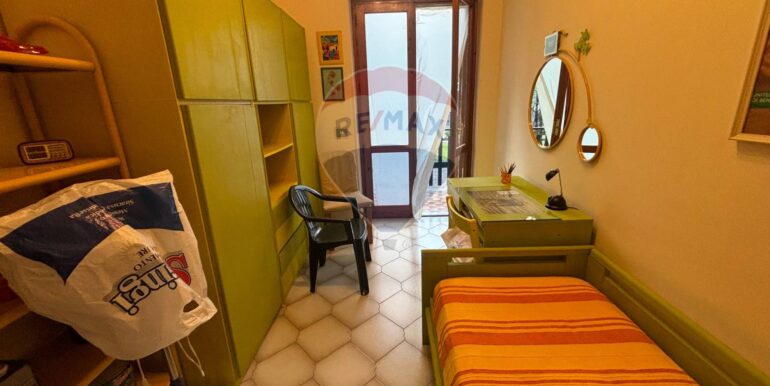 20251206181305-1007914-16