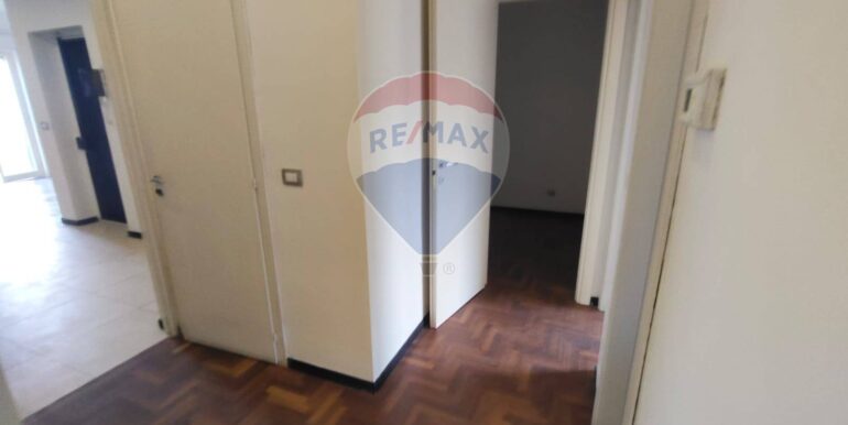 20251206200644-1007919-12