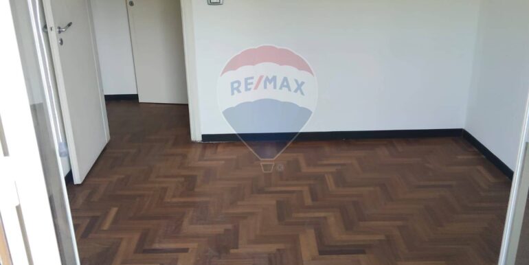 20251206200645-1007919-13