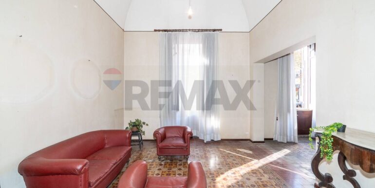 20251206223009-1007894-2