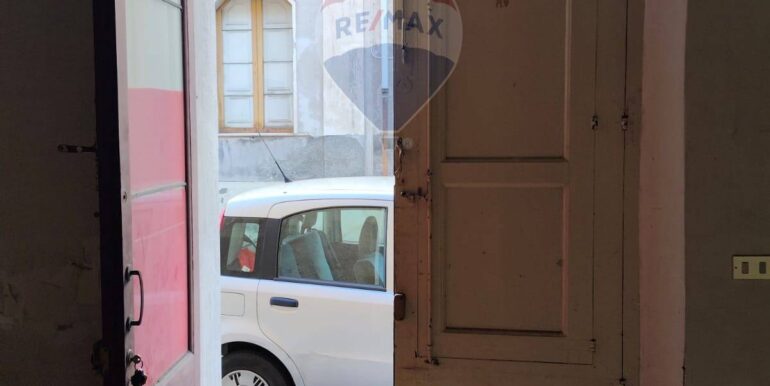 20251207104412-1007928-6