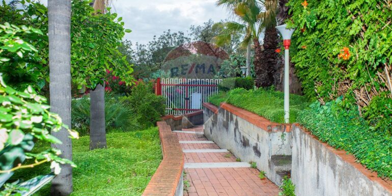 20251207163938-1007936-3