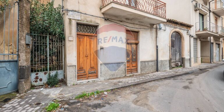 20251208180751-1007951-2