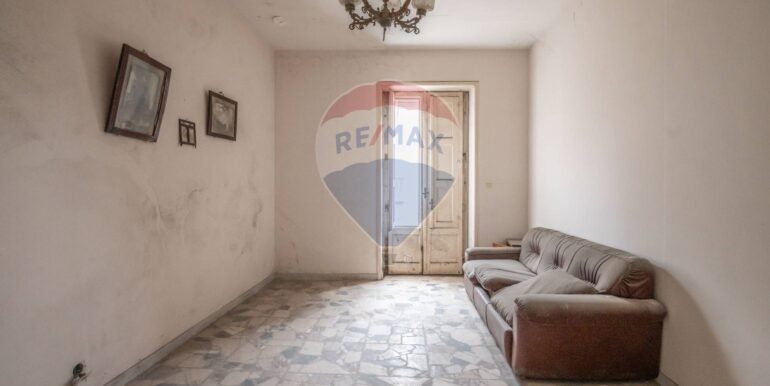 20251208180857-1007951-21