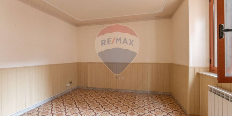 20251208181950-1002714-3