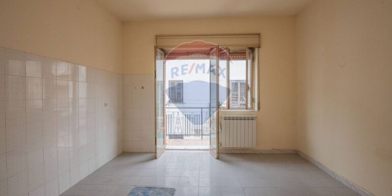 20251208182028-1002714-16