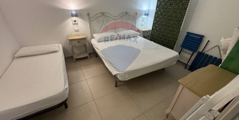 20251208211207-1007955-13