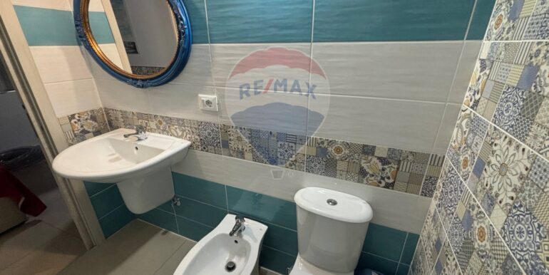 20251208211245-1007955-17