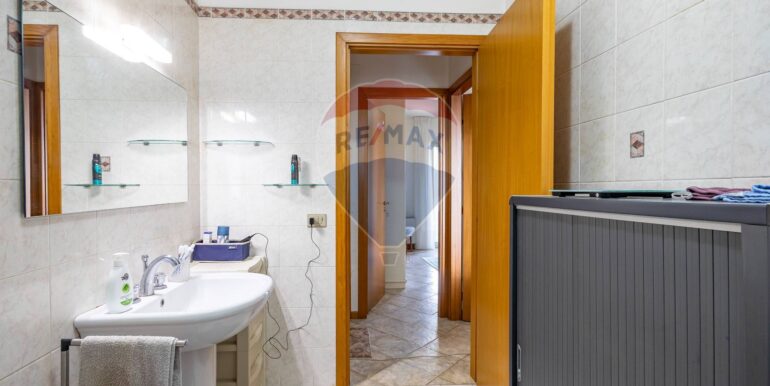 20251209102408-1006472-7