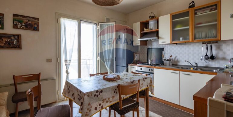 20251209102445-1006472-18