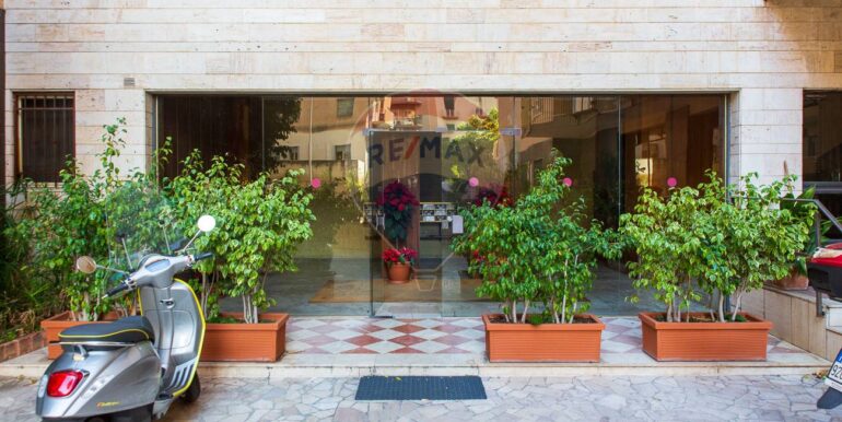 20251209115317-1007998-10