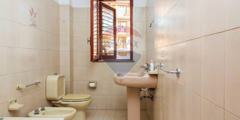 20251209125936-1007909-24