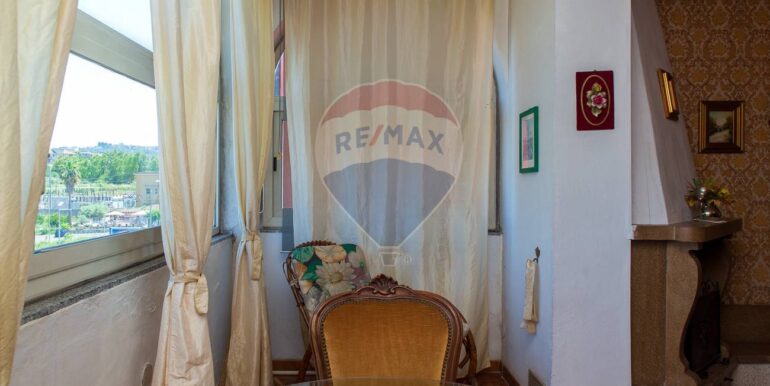 20251209145824-1008027-7